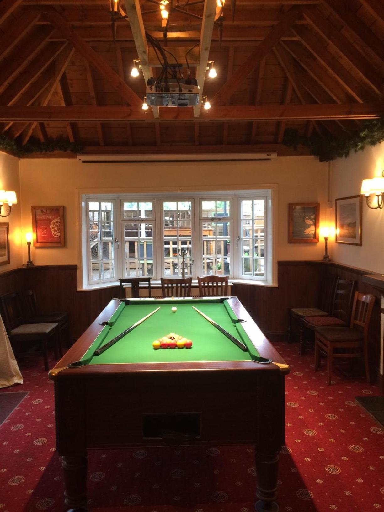 The Wheatsheaf Inn Cuckfield Exteriör bild