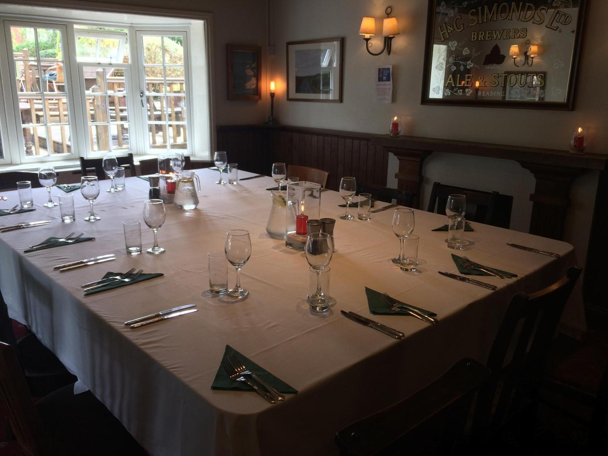 The Wheatsheaf Inn Cuckfield Exteriör bild