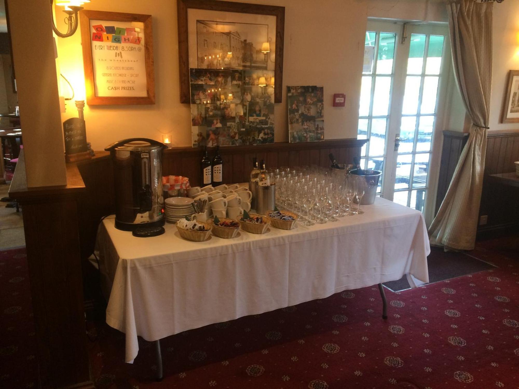 The Wheatsheaf Inn Cuckfield Exteriör bild